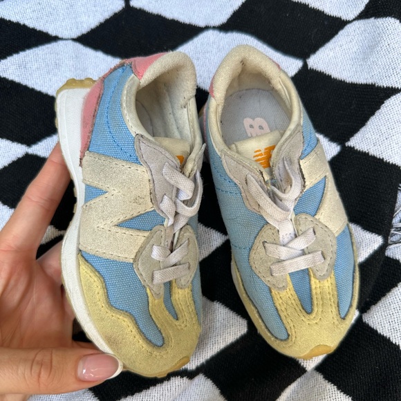 Kids new balance 327 sneakers - Picture 1 of 5